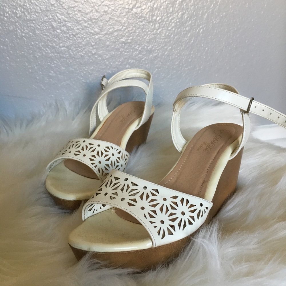 Wedges - Picture 3 of 5